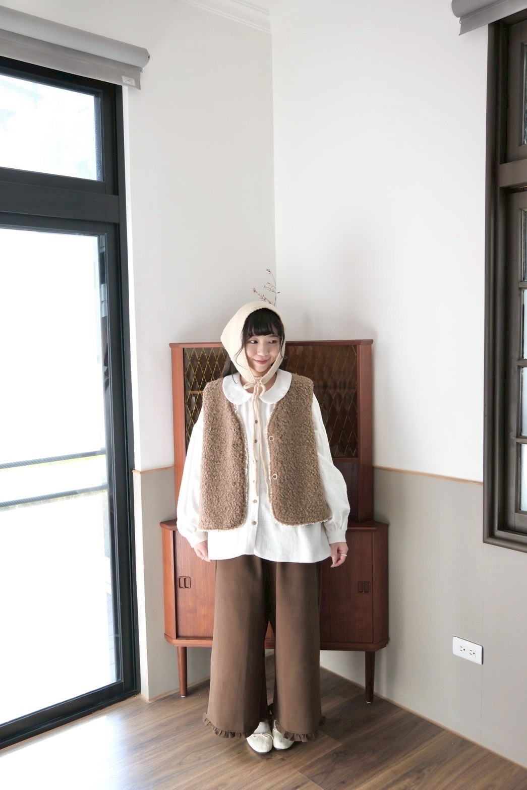 E9964851-4C16-4042-AB71-ED9E19FABBCC