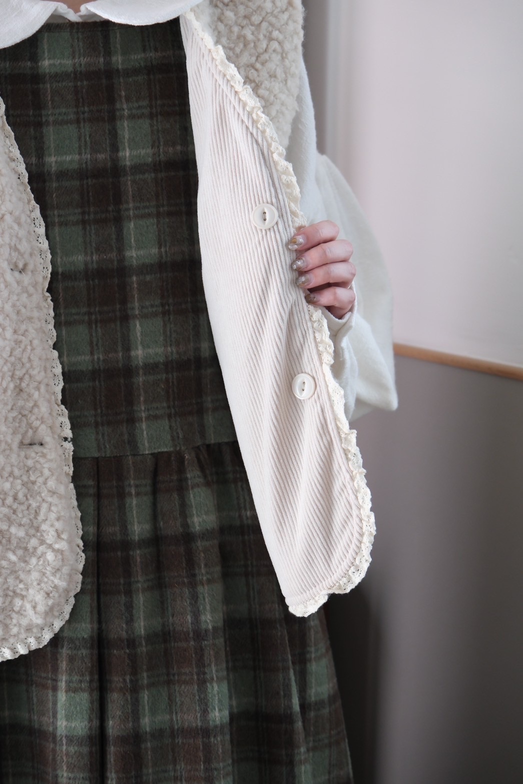 76484E04-B45E-409B-9230-27D9231A6A64