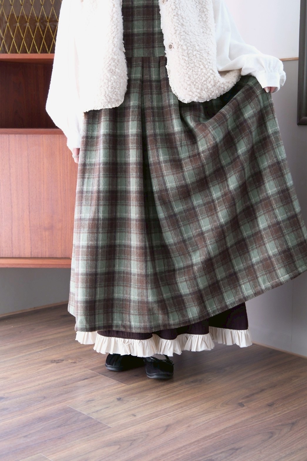 144851E9-3667-4AEC-B1F5-280471D9C658