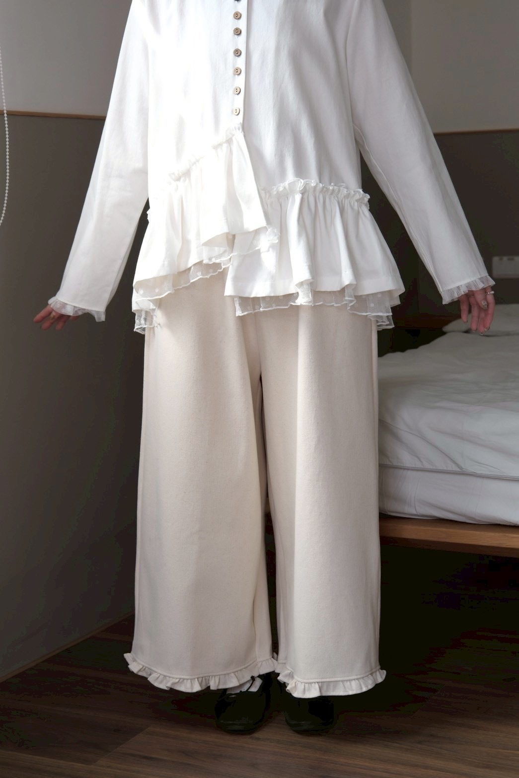 D3A42E3B-94C2-44E5-AE0B-B2D8B2CDA5DF