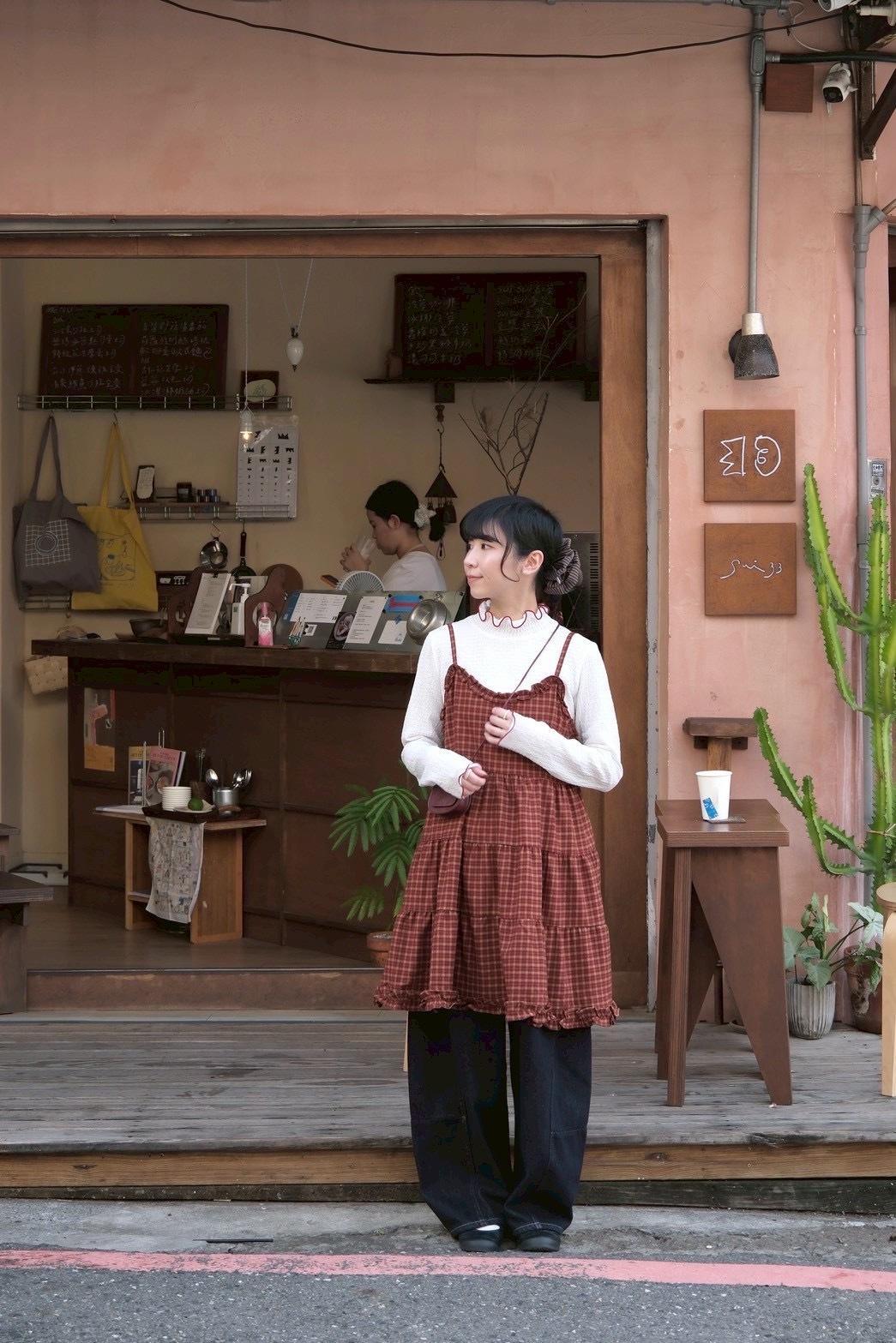 87ED3AA6-13EF-43B1-98FE-707E273960A2