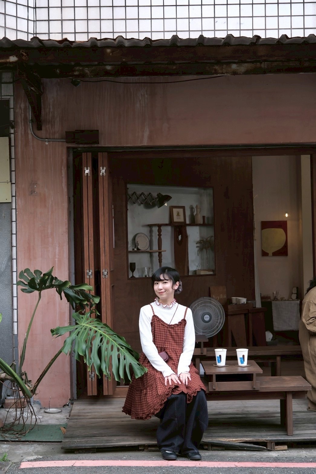 0B925F7F-CA1A-47CB-9554-1D680BCEAE58