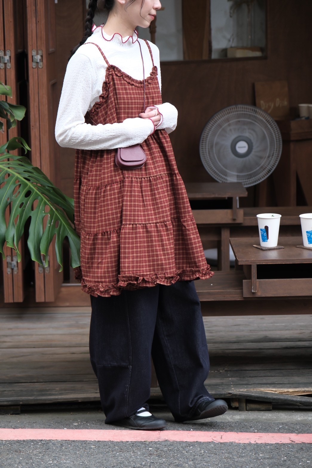 1AD868F2-9FEF-46FD-8974-4C31884EF7FC