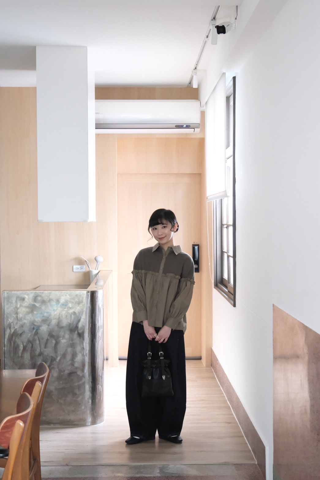 AADBBE7C-418D-4E61-8467-4DCD2627F3EF