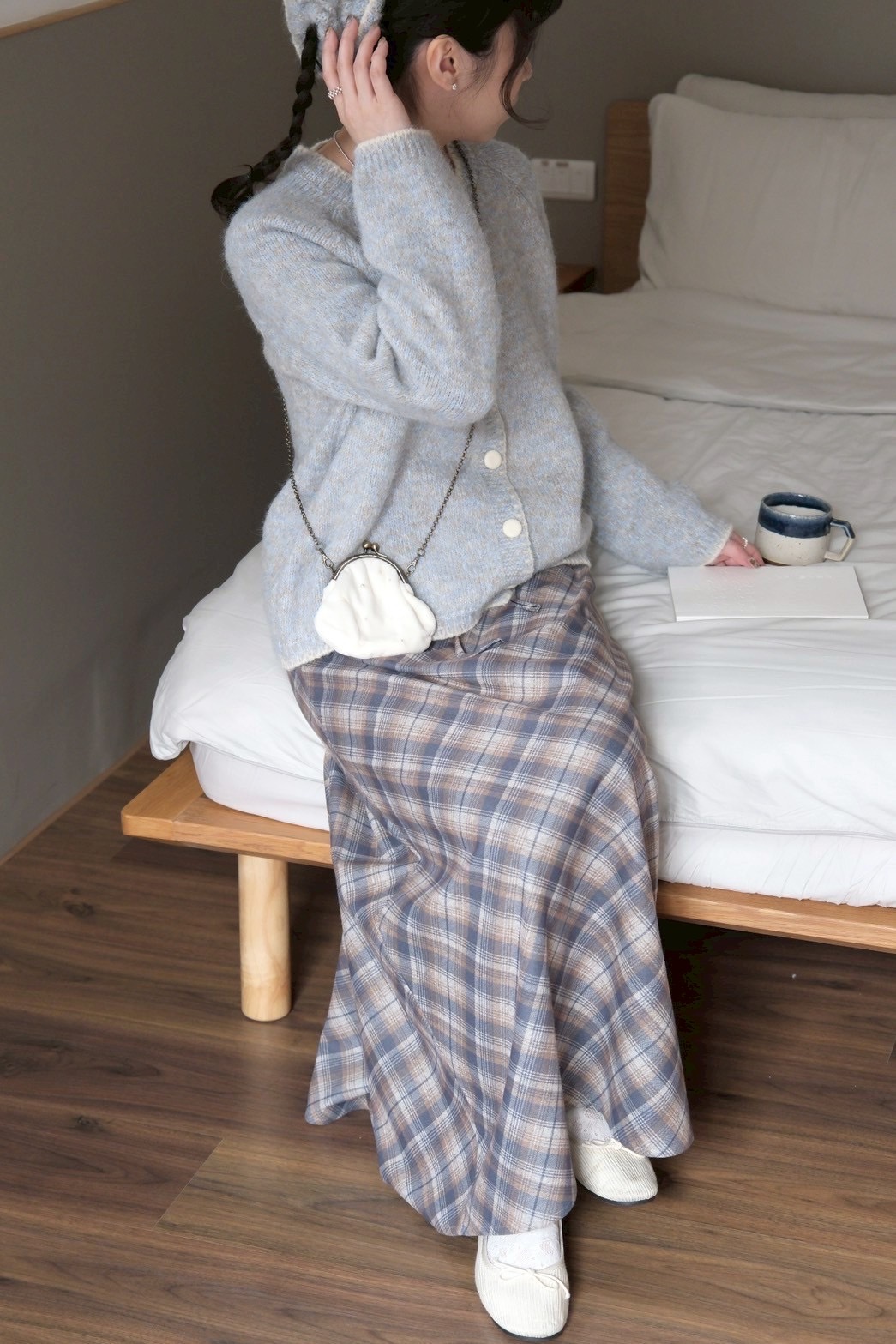 39501182-0FF2-4047-91A0-095D45EB005F