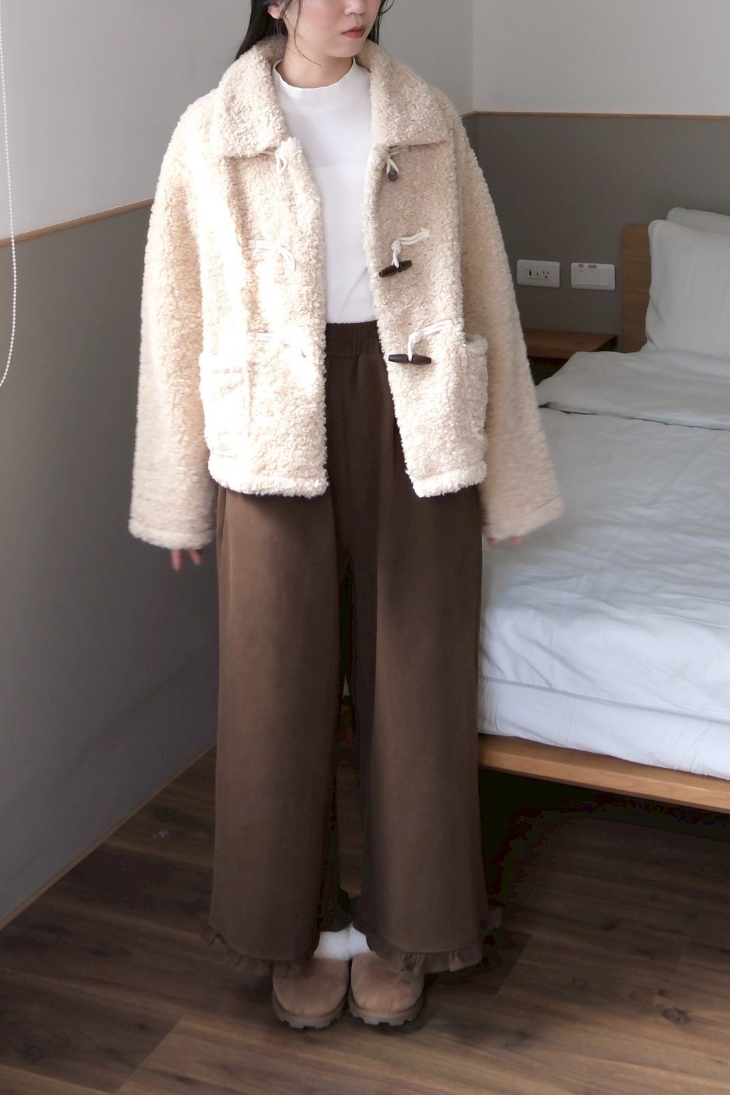 7FBB256D-40AB-4427-83CB-AEA70CBCD004