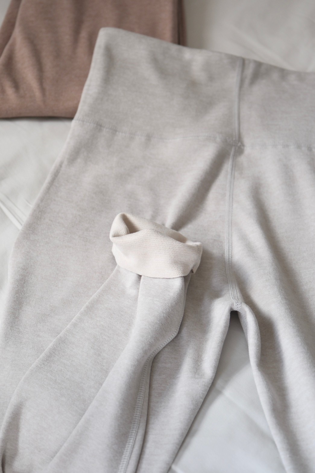 5205E0E9-5732-42D5-B52D-C1CD1660A4DF