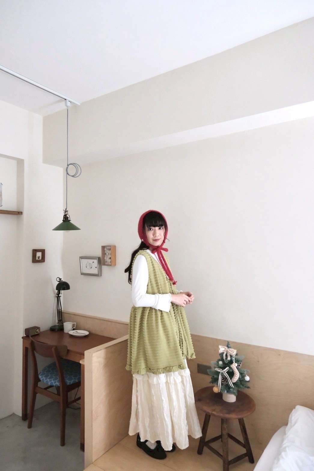 9F5584F2-F660-4E0D-AA0D-4014C2AF4B55