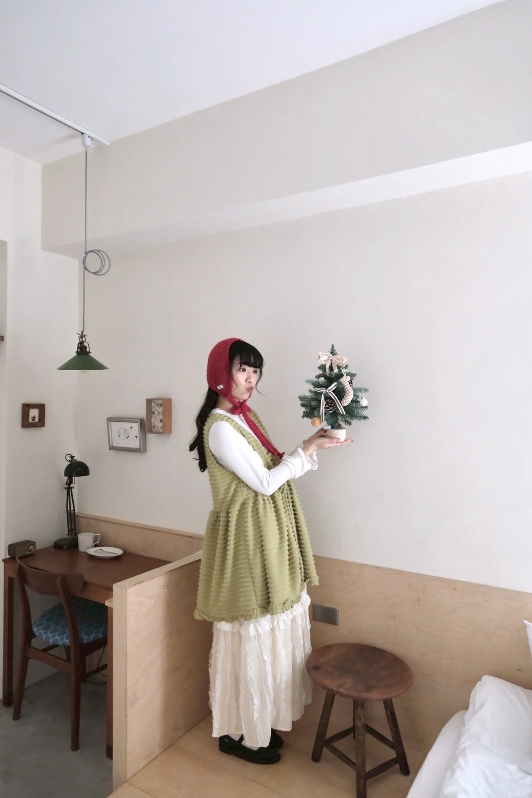 9A599F4F-EFA8-4479-B464-9C5D68C90DC9