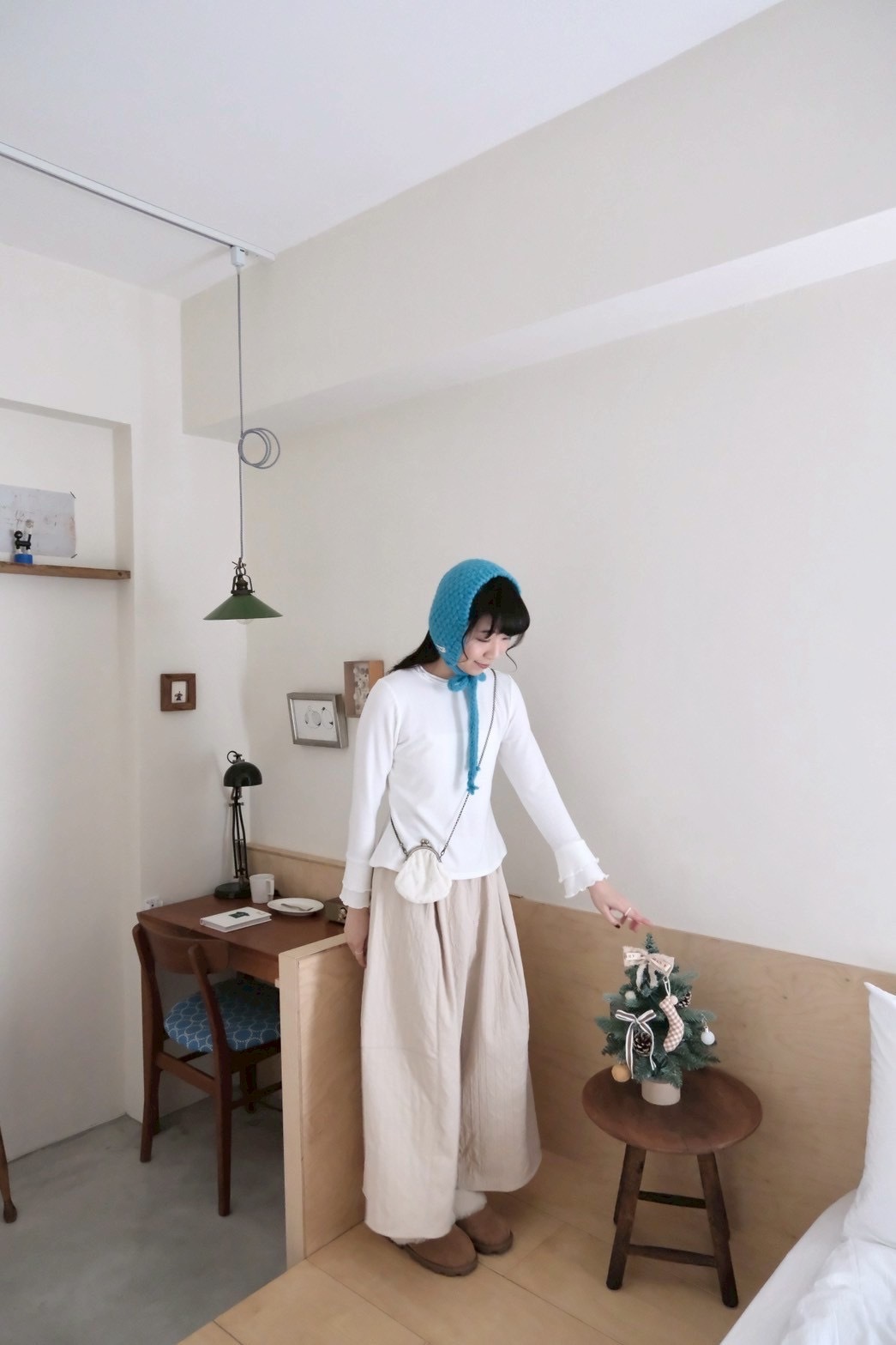 1F6960EB-44F9-4159-AAD4-B44BC4E85E60