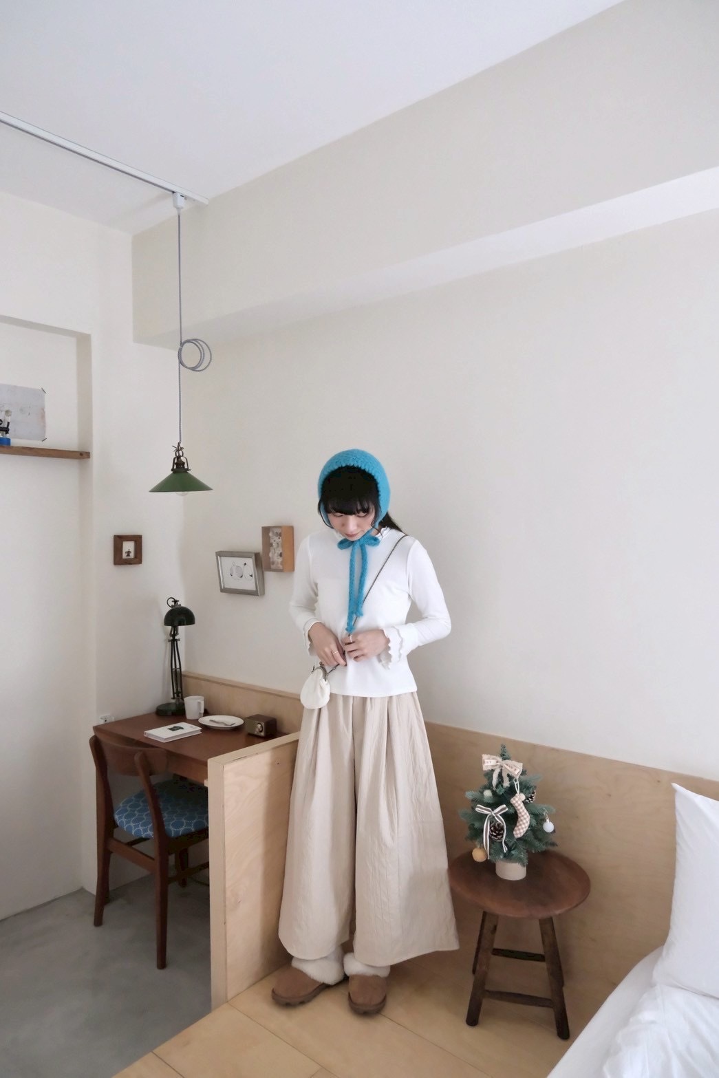 C9C55A0B-5B7A-4C47-9DA2-97F7F19C7100