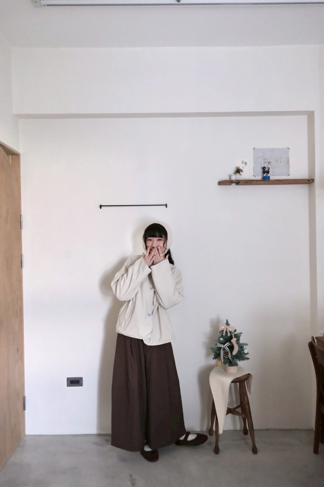 76776344-95B7-418E-A3F3-057247486E8A