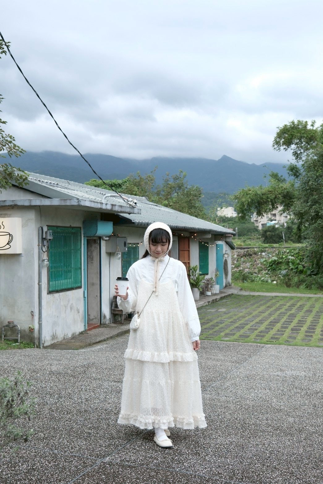 177DF073-C1C2-4A44-82C8-1024F4CD8FF0