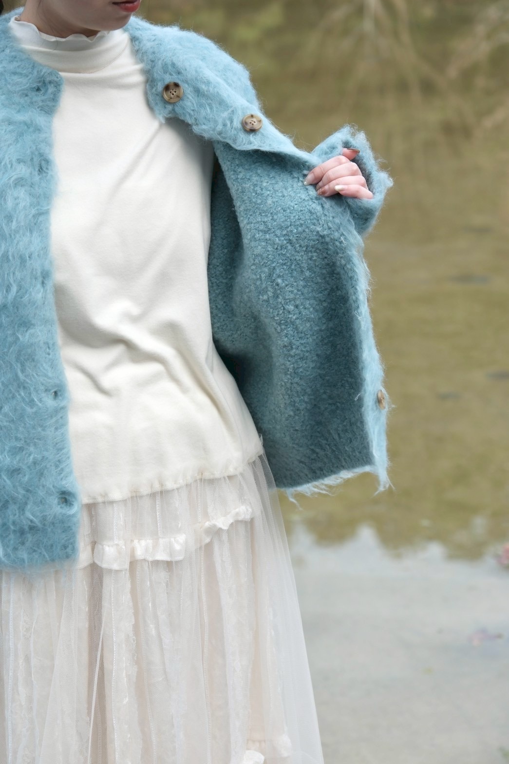 4D809D04-4CDE-4358-AB6B-765600A20BBD