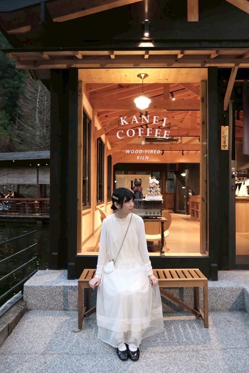 7F7238FE-ADC1-4C3C-B924-7A7714D12D03