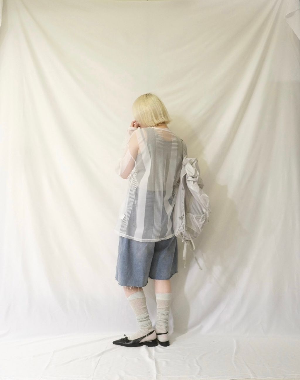 2DC48AEB-FA04-43E1-B4FE-31070C3B81B7