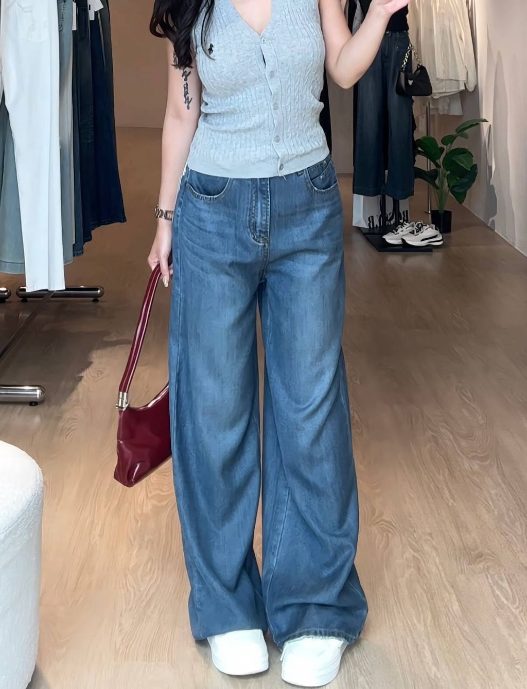 photo_2025-10-06_13-06-40