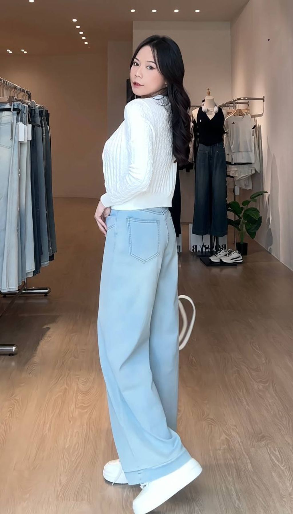 photo_2025-10-13_14-23-52