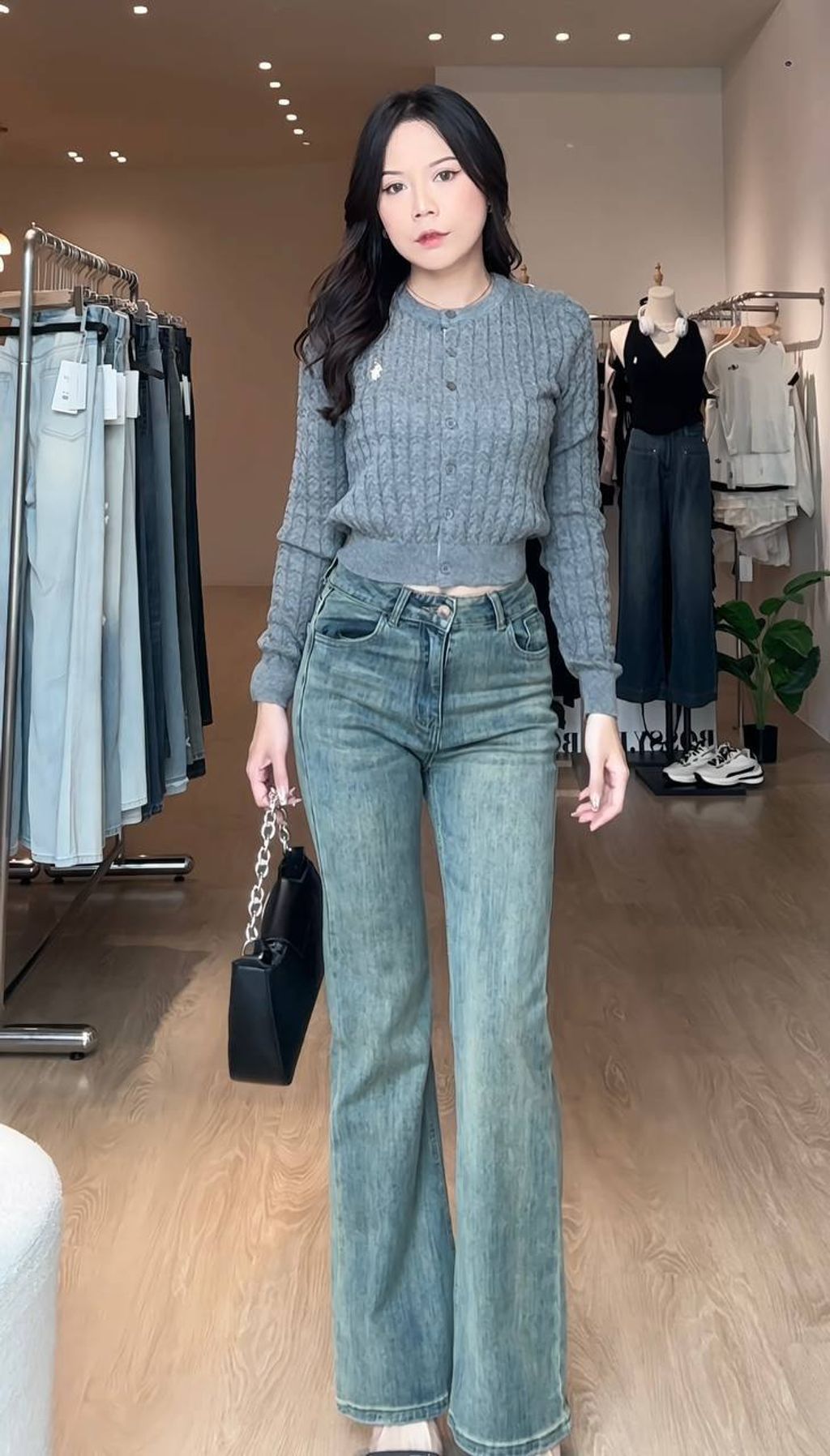 photo_2025-10-13_14-23-49