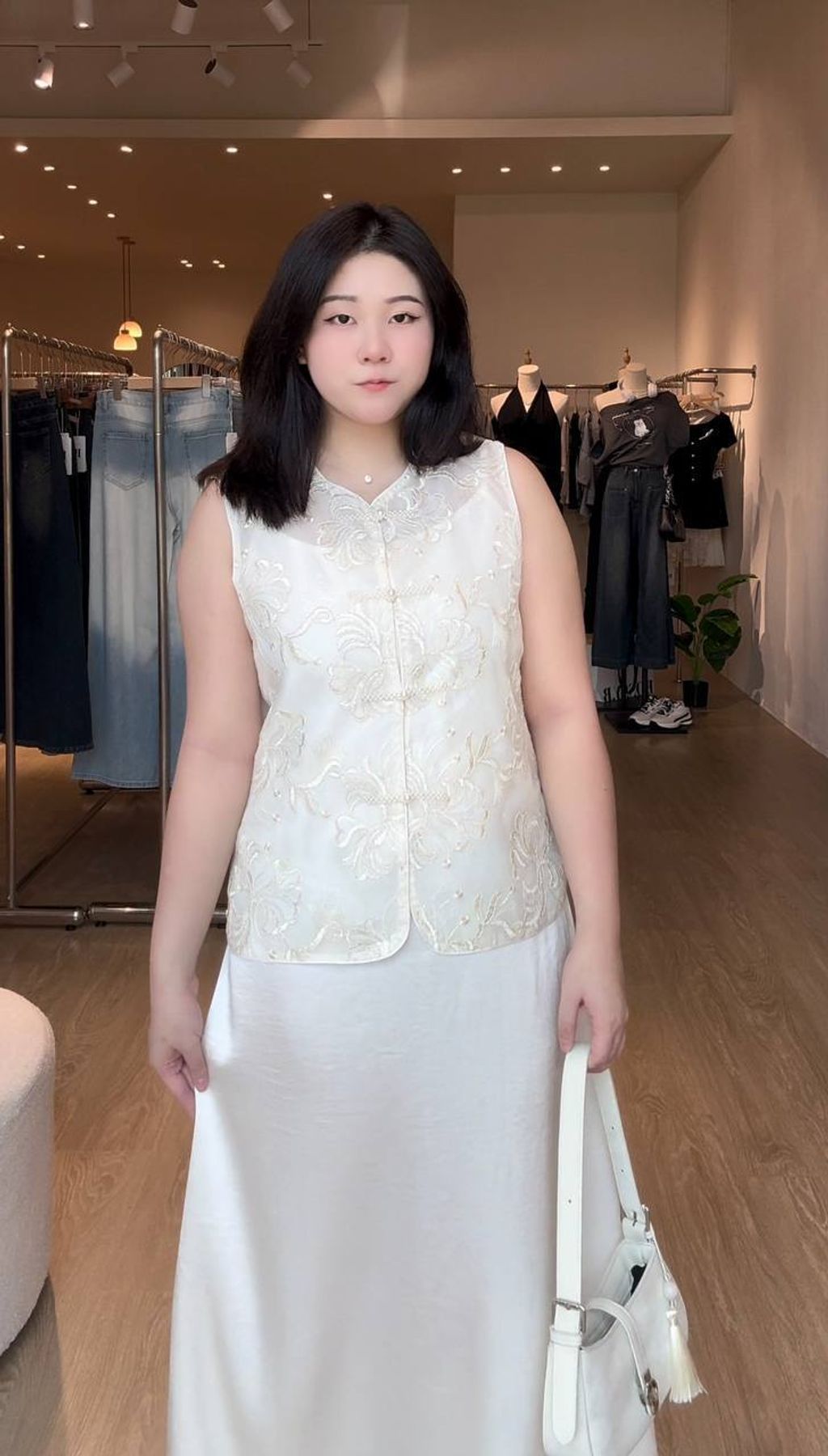 image_F01ABC42-4BC3-4BD8-9784-045773EEBE6E_1763876230