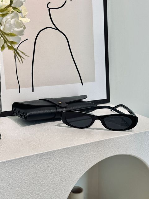 image_94AA754E-63C2-4713-A2F6-BDF01C1AF007_1764659173