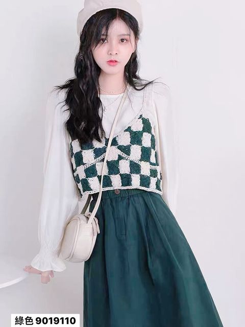 LINE_ALBUM_中短版吊帶背心_230424_0