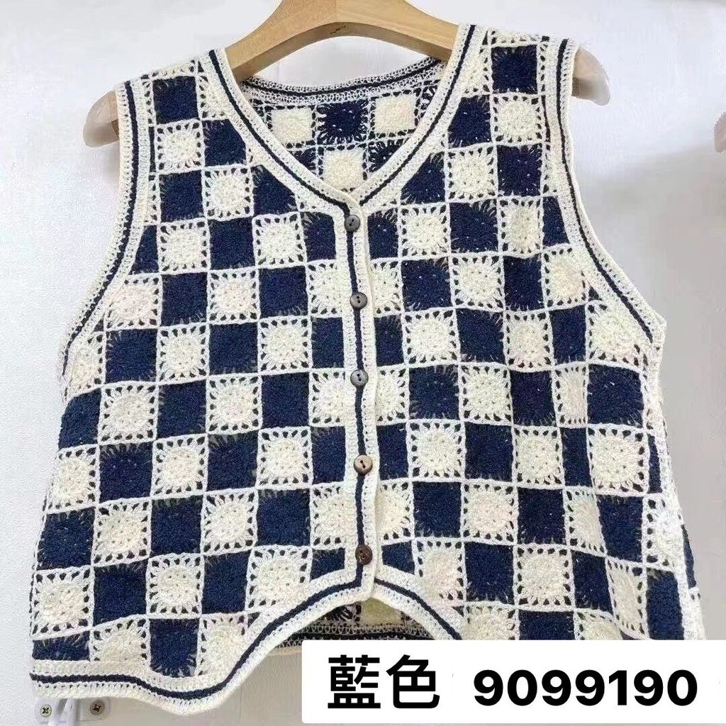 LINE_ALBUM_鈕扣手勾馬甲_230426_3