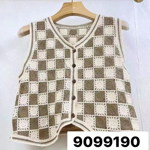 LINE_ALBUM_鈕扣手勾馬甲_230426_4