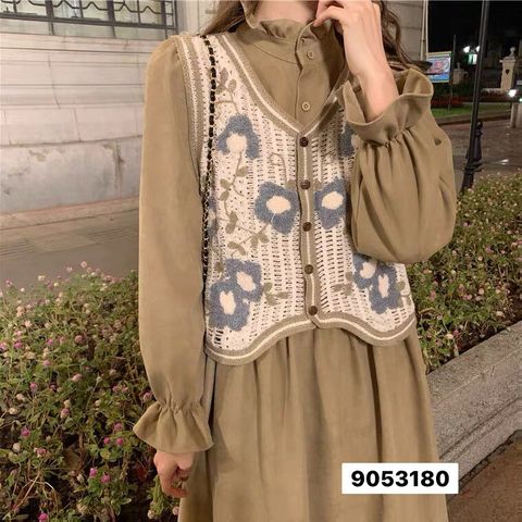 LINE_ALBUM_鈕扣手勾馬甲_230426_67