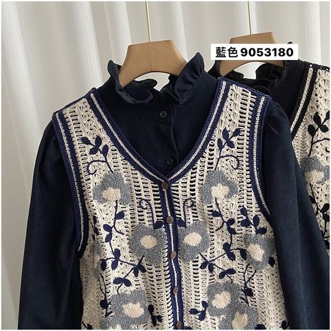 LINE_ALBUM_鈕扣手勾馬甲_230426_66