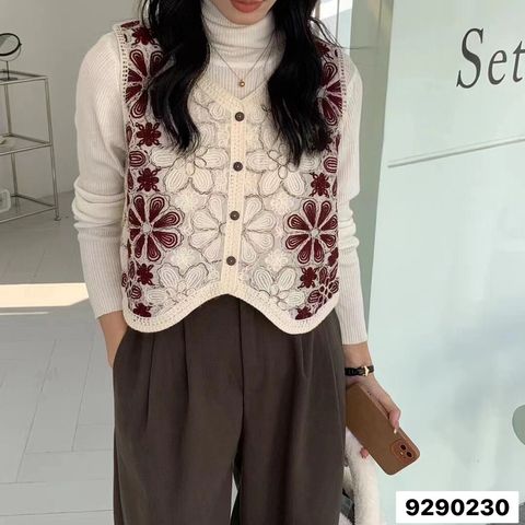 LINE_ALBUM_鈕扣手勾馬甲_230426_100