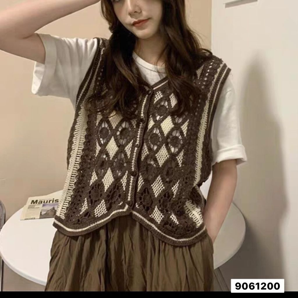 LINE_ALBUM_鈕扣手勾馬甲_230426_114