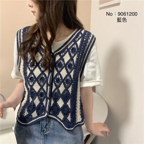 LINE_ALBUM_鈕扣手勾馬甲_230426_112