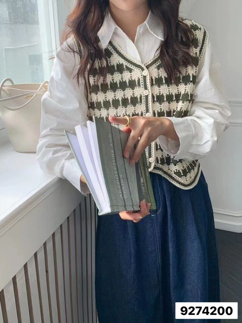 LINE_ALBUM_鈕扣手勾馬甲_230426_103