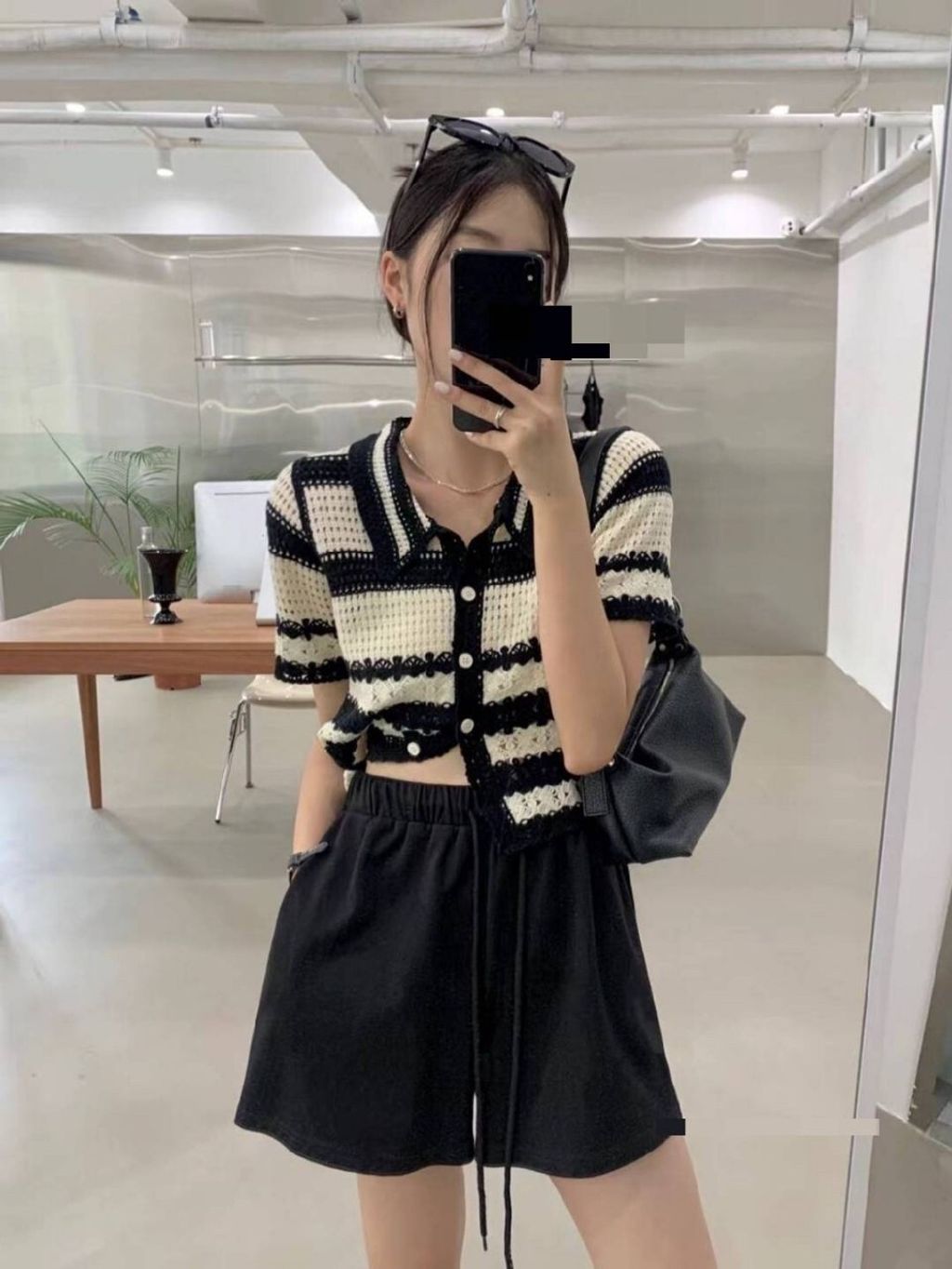 LINE_ALBUM_短袖手勾上衣_230430_91