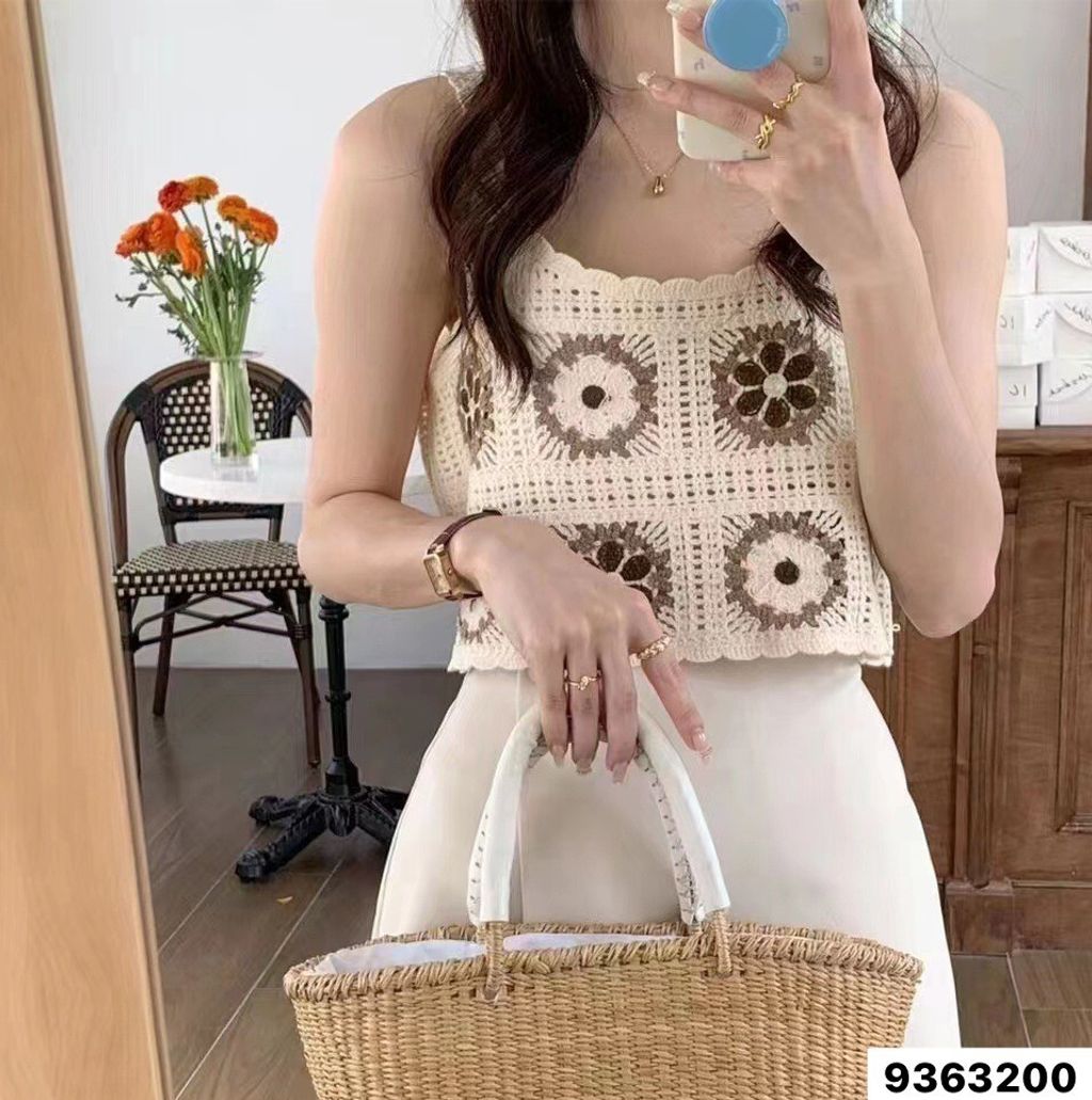 LINE_ALBUM_中短版吊帶背心_230505_188