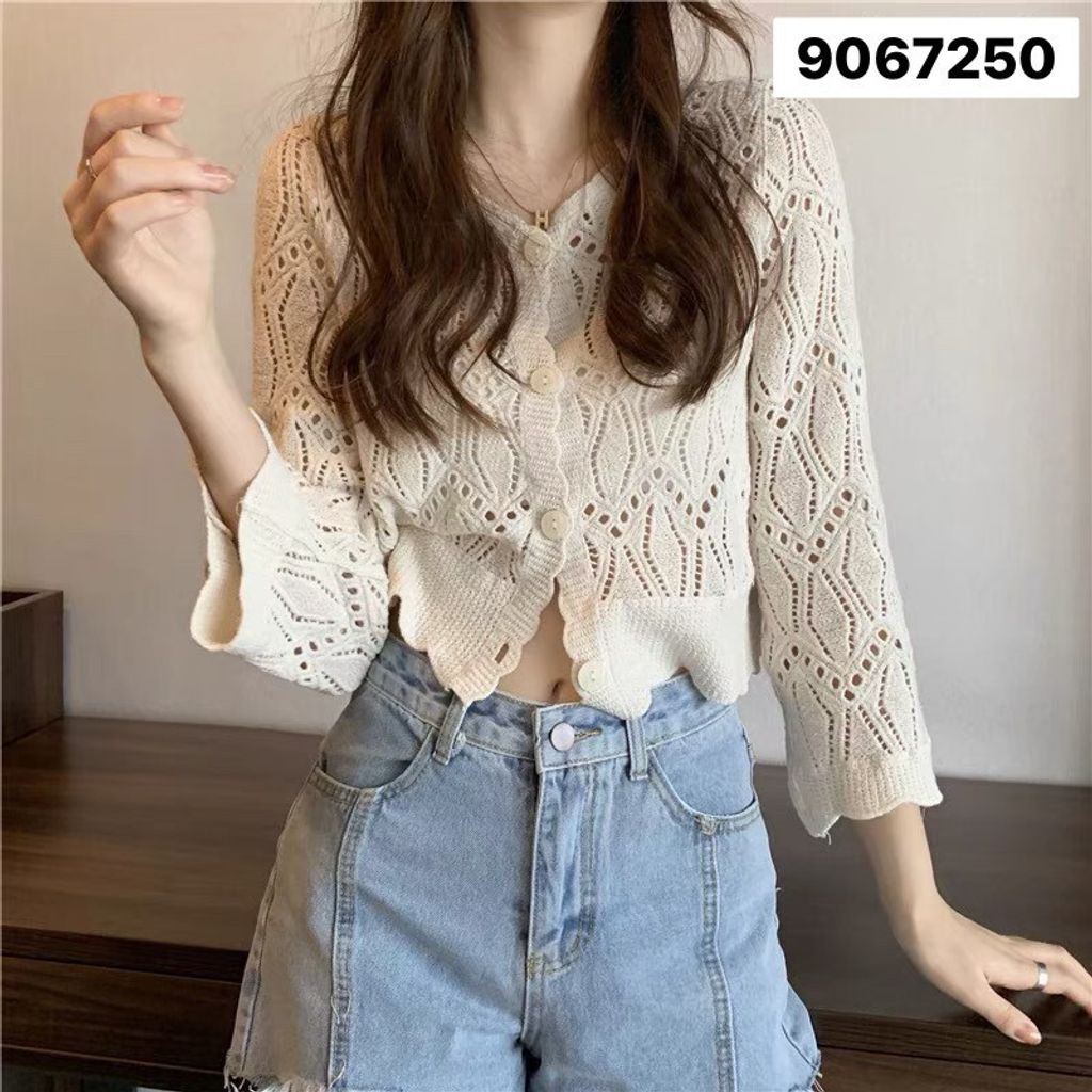 LINE_ALBUM_長袖手勾繡花衫相簿_230507_29