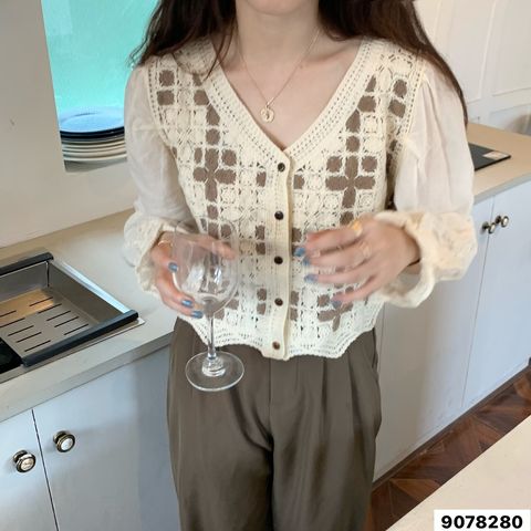 LINE_ALBUM_長袖手勾繡花衫相簿_230507_43