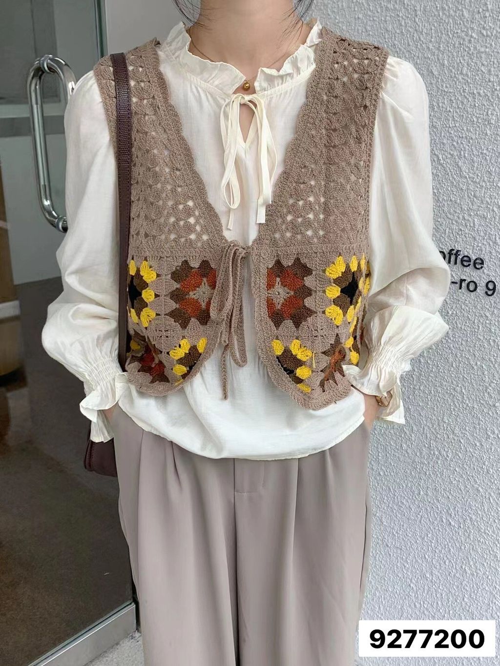 LINE_ALBUM_無扣手勾馬甲_230508_2