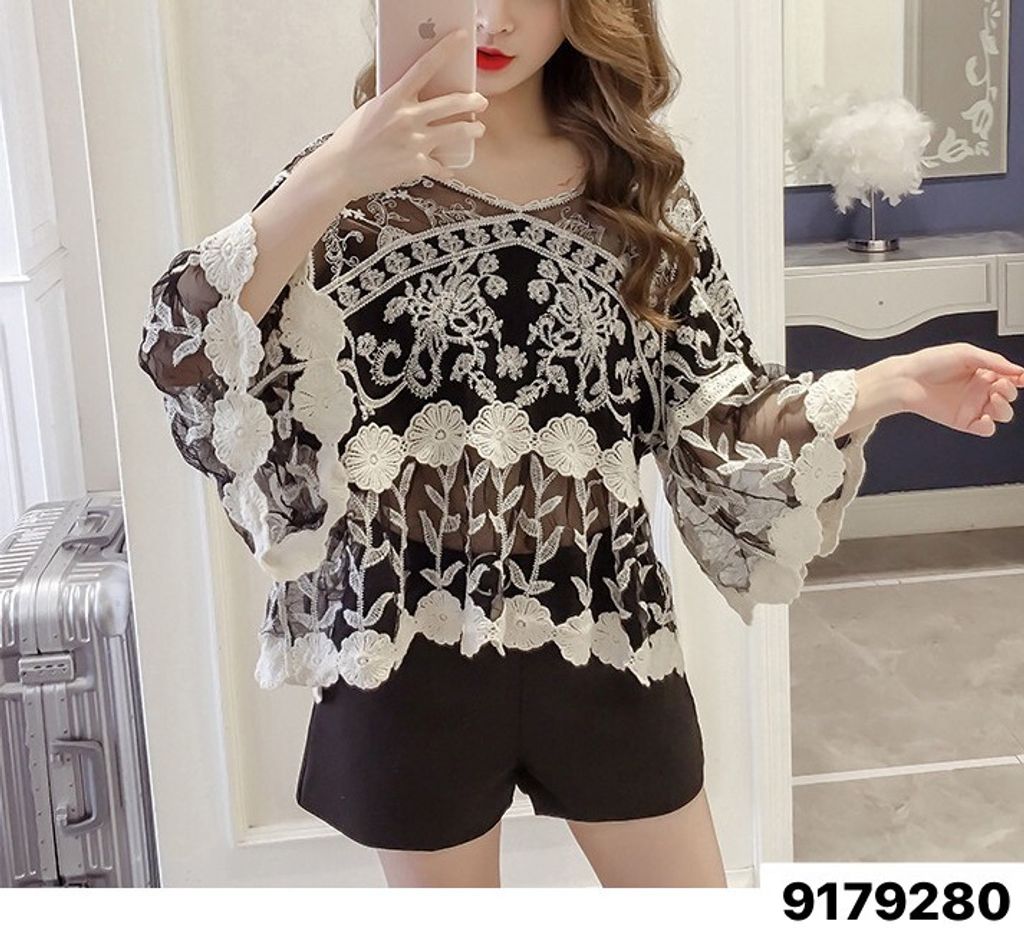 LINE_ALBUM_短袖手勾上衣_230510_142