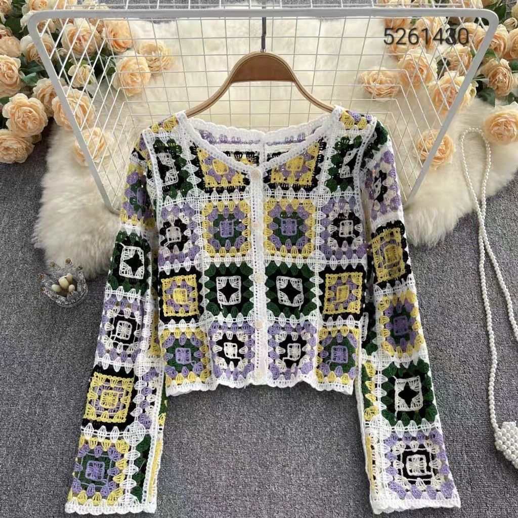 LINE_ALBUM_長袖手勾繡花衫相簿_230524_130