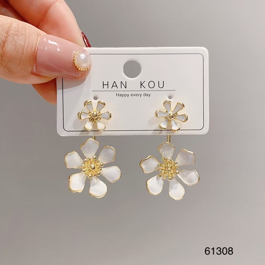 LINE_ALBUM_耳環相簿_230529_1