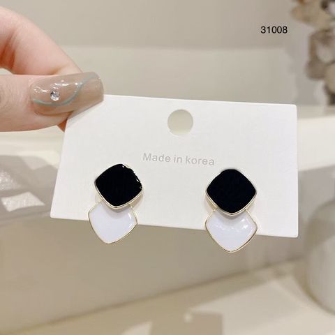 LINE_ALBUM_耳環相簿_230529_58