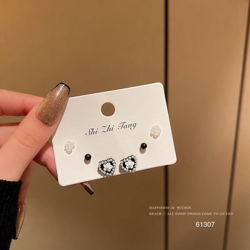 LINE_ALBUM_耳環相簿_230529_84