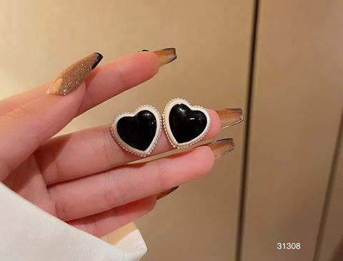 LINE_ALBUM_耳環相簿_230529_86