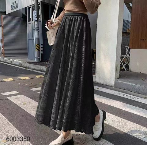 LINE_ALBUM_半身裙_230611_1