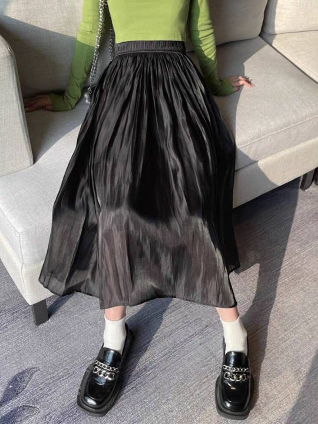 922078