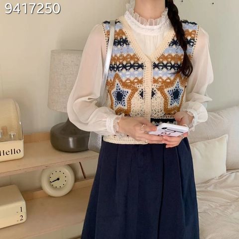 LINE_ALBUM_鈕扣手勾馬甲_240125_1