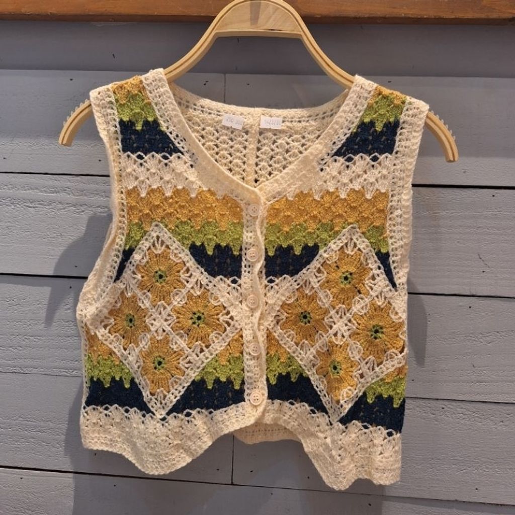 tw-11134207-7r98w-lqons2goomvs49