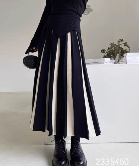 LINE_ALBUM_半身裙_240129_1